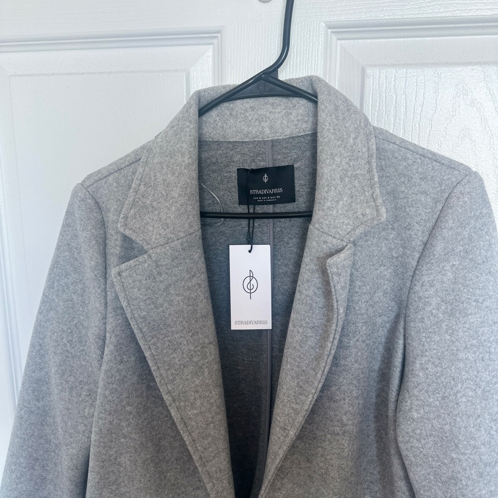 Stradivarius Women's Light Gray Coat